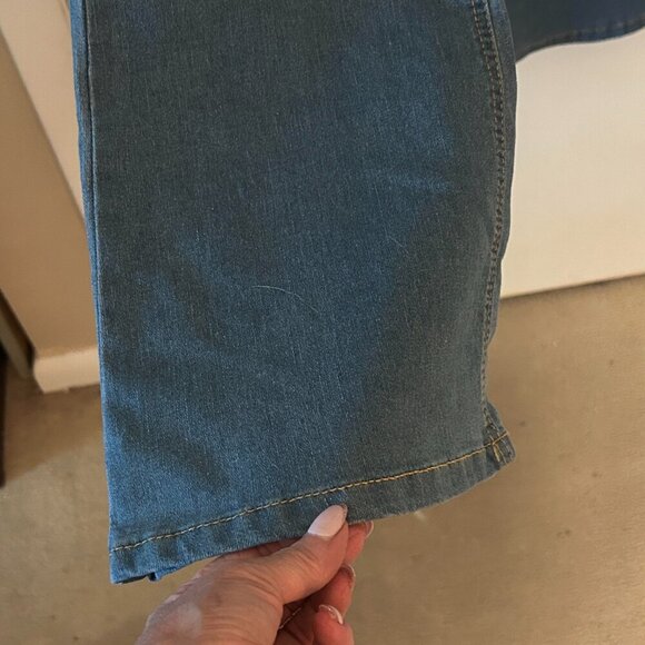 Midiross High Waist Flare Leg Jeans Button-Fly Size XL Never Worn - Picture 5 of 6